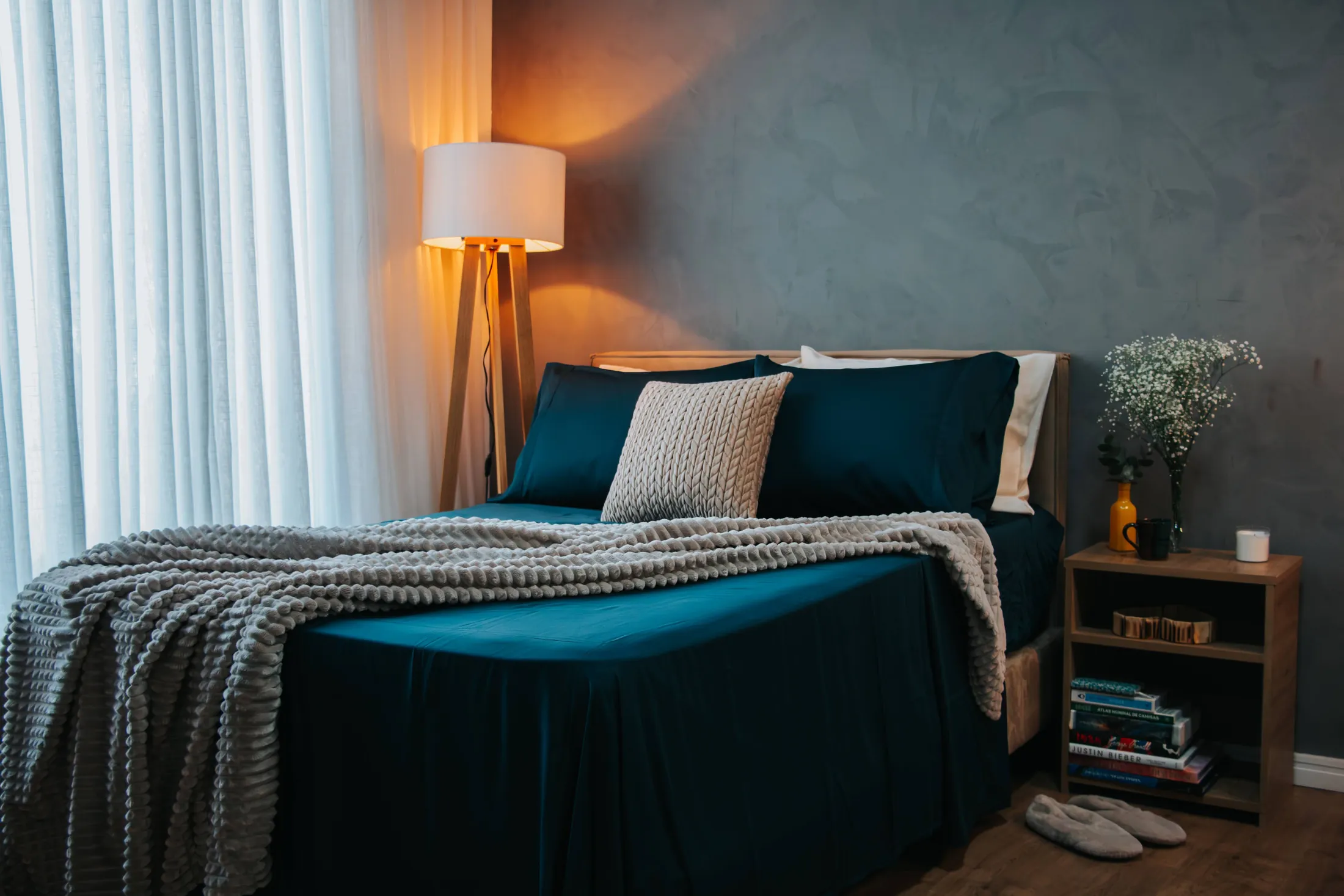 Quarto com lençol Navy